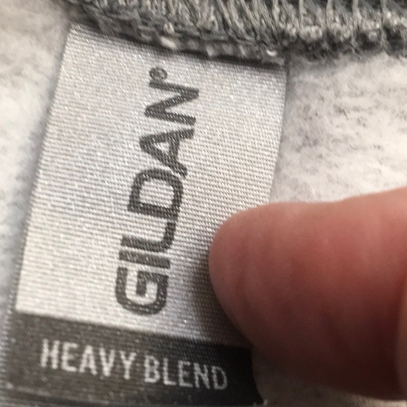 GILDAN/“HEATHER GRAY”YALE”NAVY LETTERING SWEATSHIRT/NEW - Picture 6 of 7